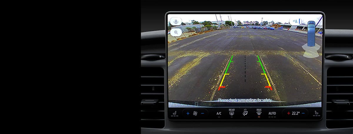 Reverse Camera with Front and Rear Parking Sensors